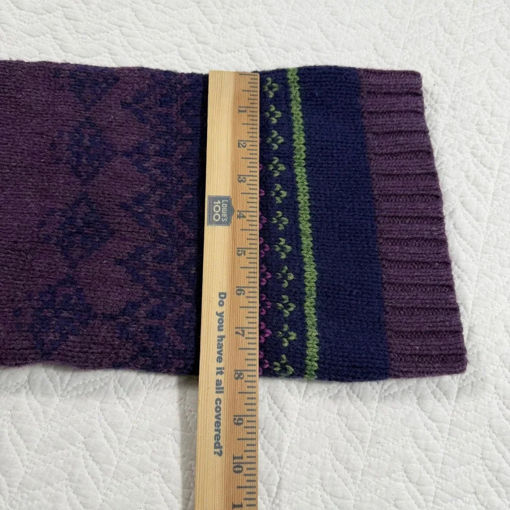 Melrose Chic Purple V Neck Fair Isle Knit Sweater Size M Lambs Wool Blend GUC‎